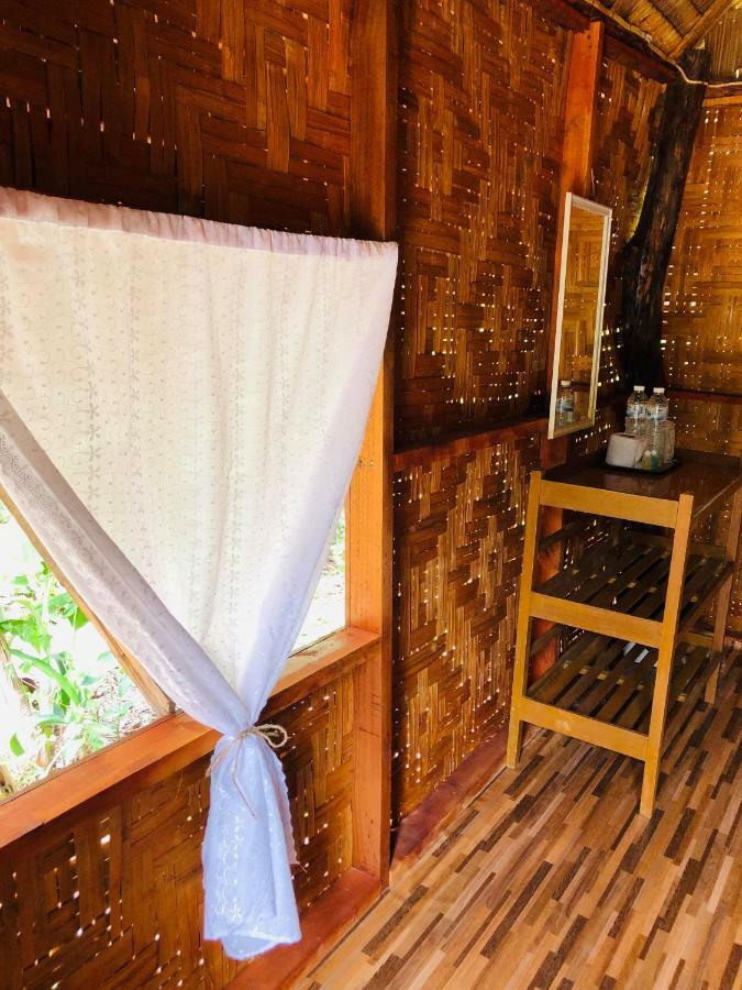 Chalee Tropicana Bungalow Koh Phayam Extérieur photo
